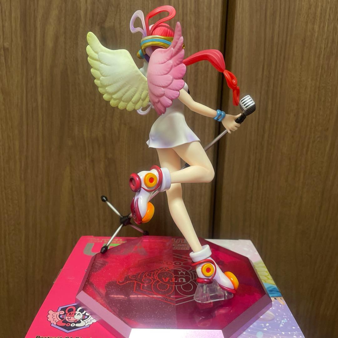 ワンピース　POP 世界の歌姫　ウタ　フィギュア
