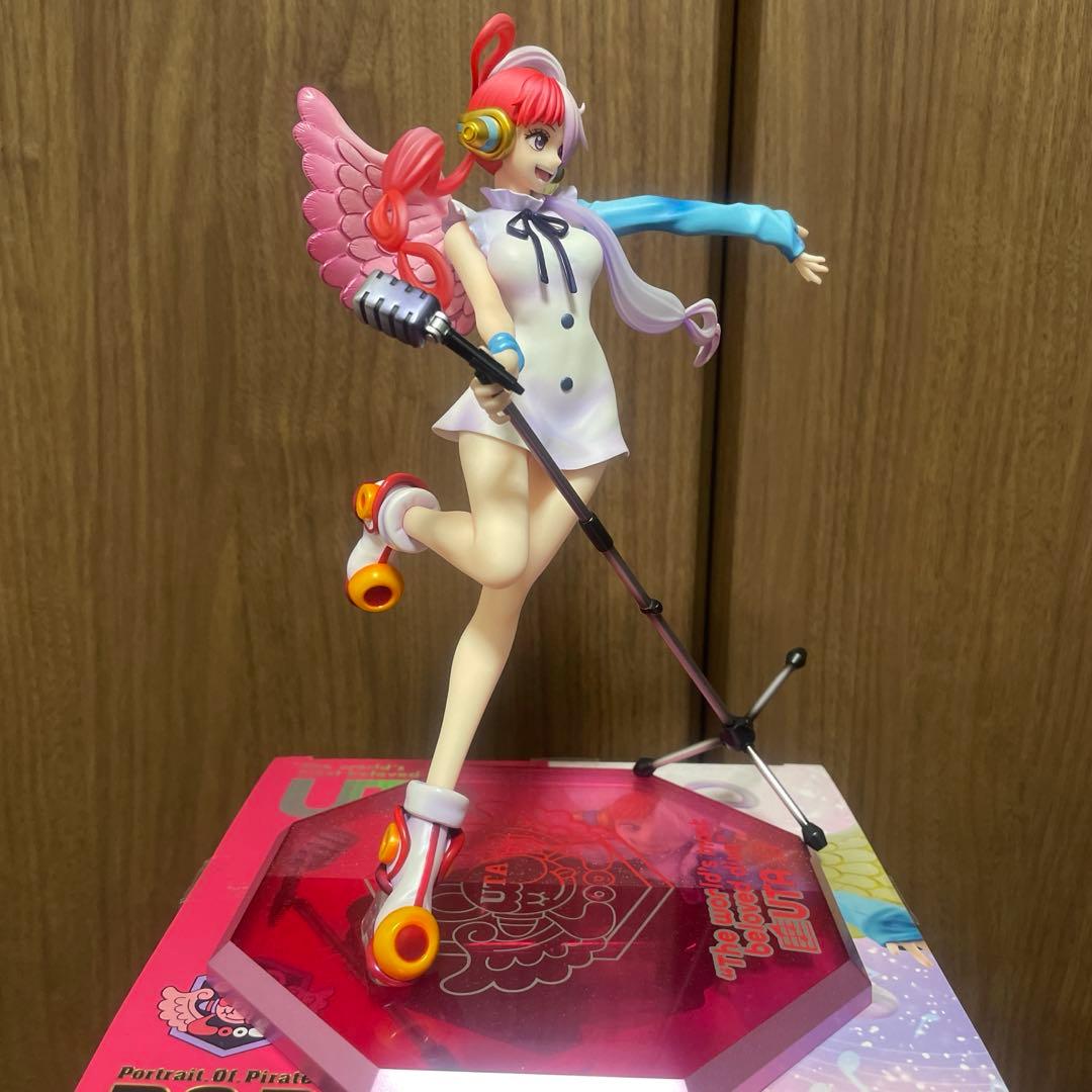 ワンピース　POP 世界の歌姫　ウタ　フィギュア