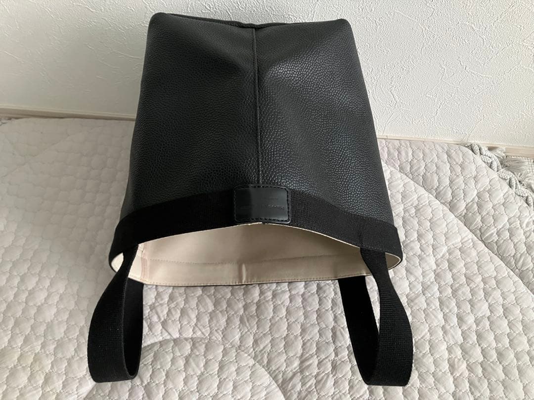 エルベシャプリエ　ノワール　ノワール　707gp