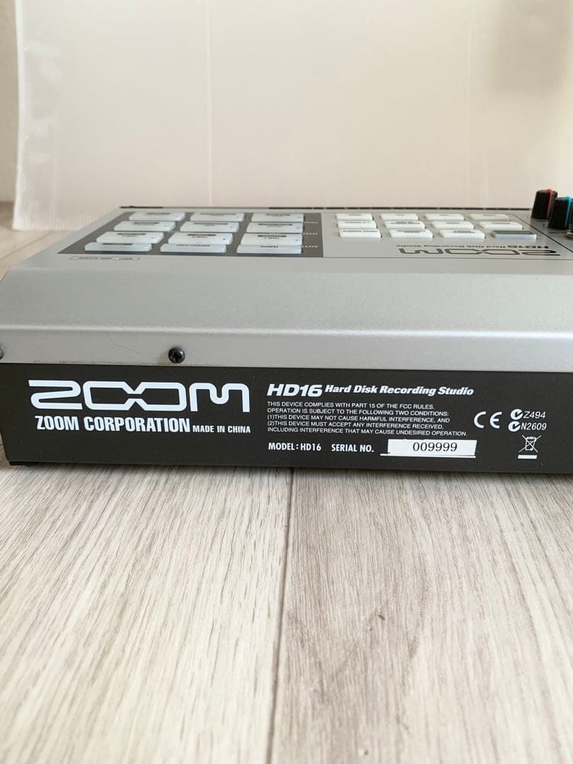 ZOOM HD16 MTR マルチトラックレコーダー 【生産終了品】