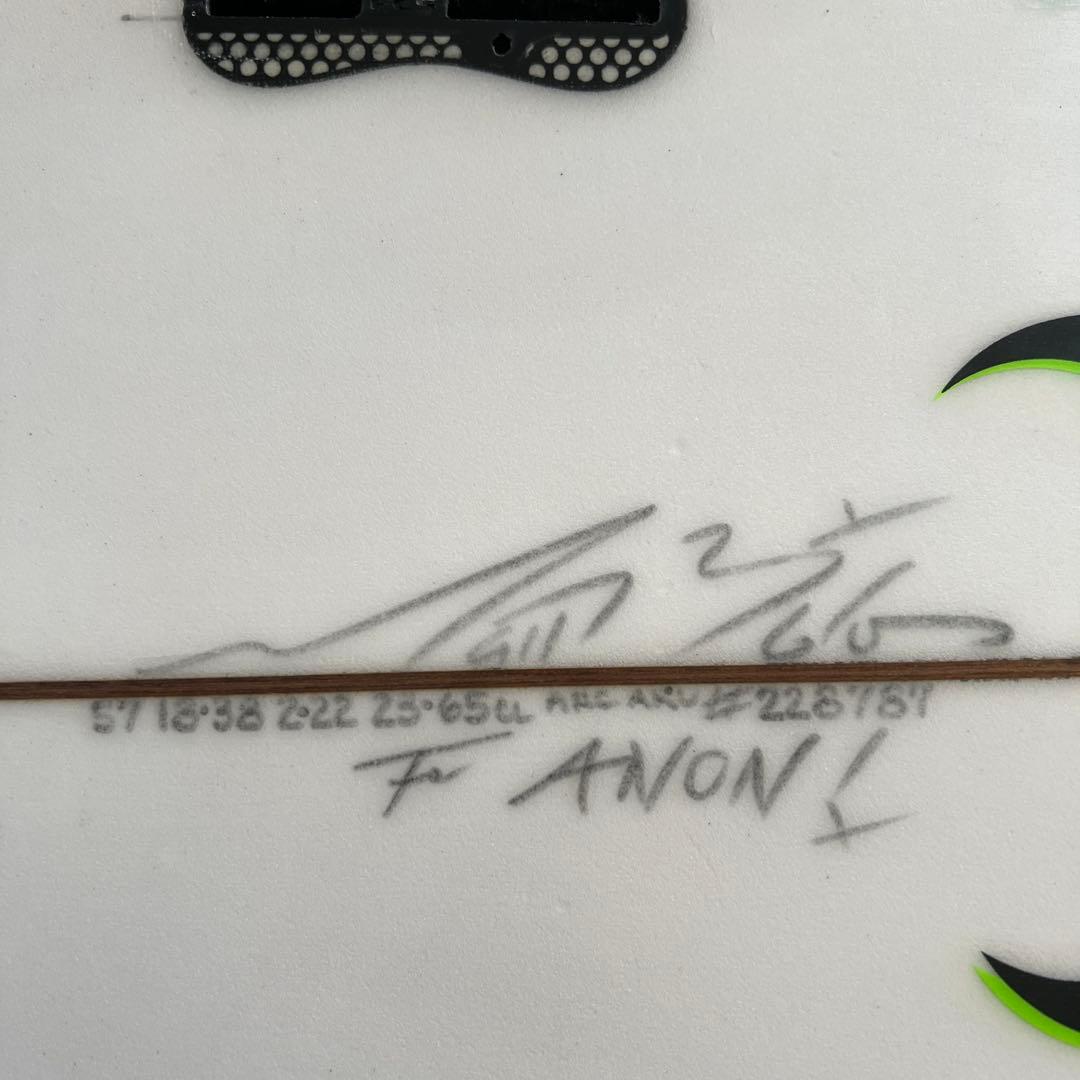 LOST（メイヘム） STEP D 5’7 松岡アノン選手使用ボード