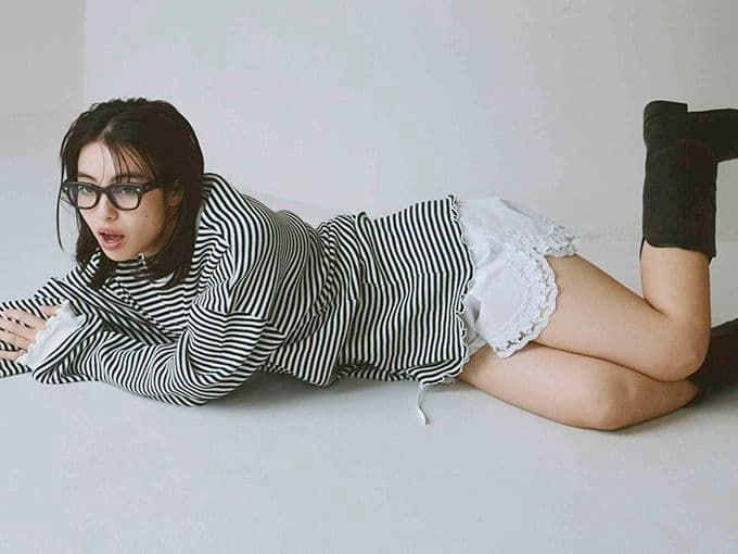 完売品 U by SPICK&SPAN サイドレースショートパンツ