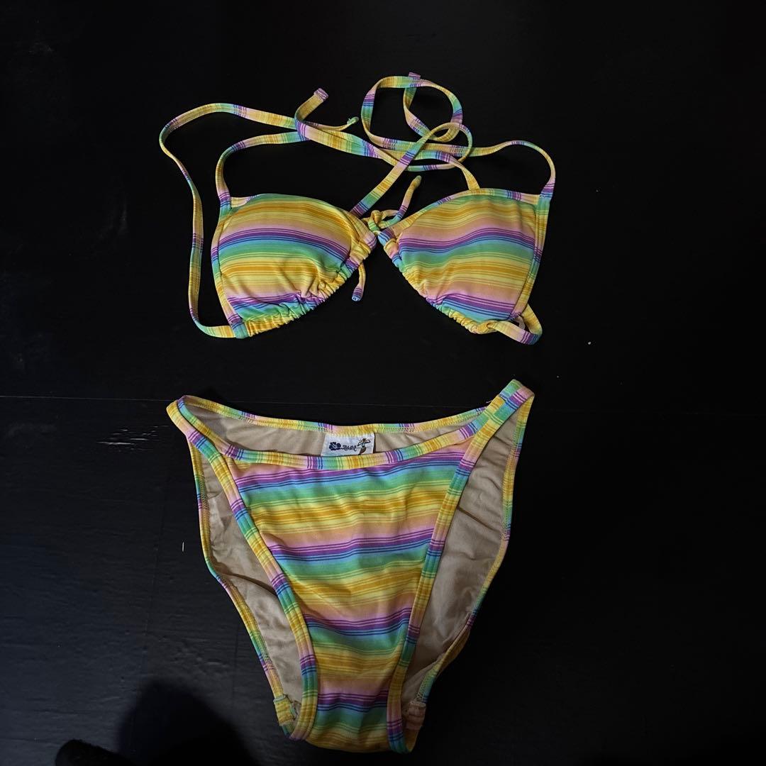 ALBA ROSA マルチカラービキニ