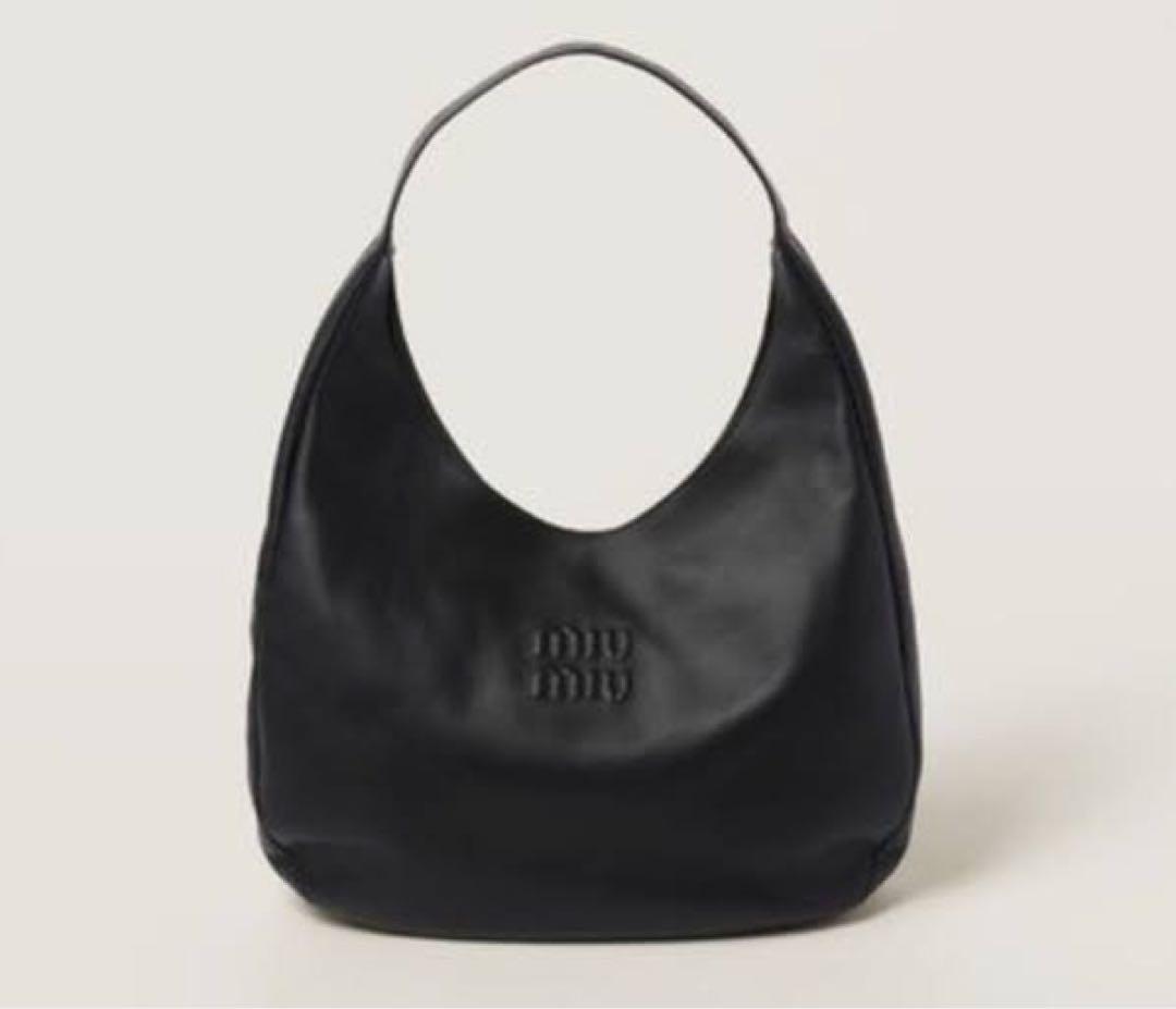 即日発送【正規品】miumiu レザーホーボーバッグ