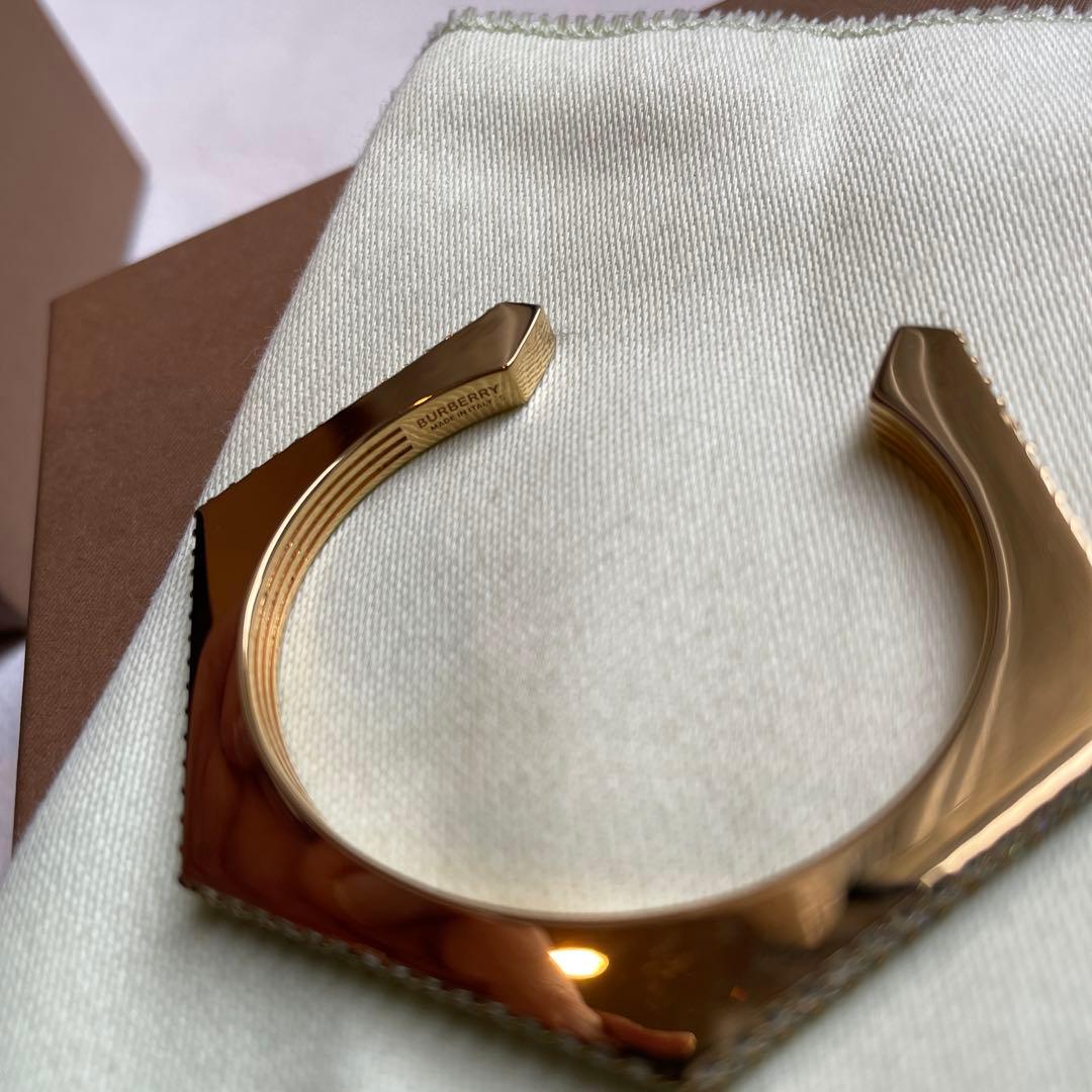 【美品】✨バーバリーブレスレット✨Burberry bangle 　バングル