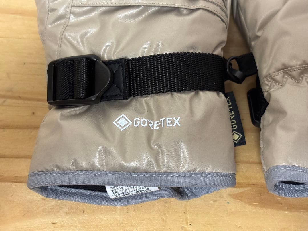 G01-12　phenix　フェニックス　スキー用グローブ　レディース　Mサイズ