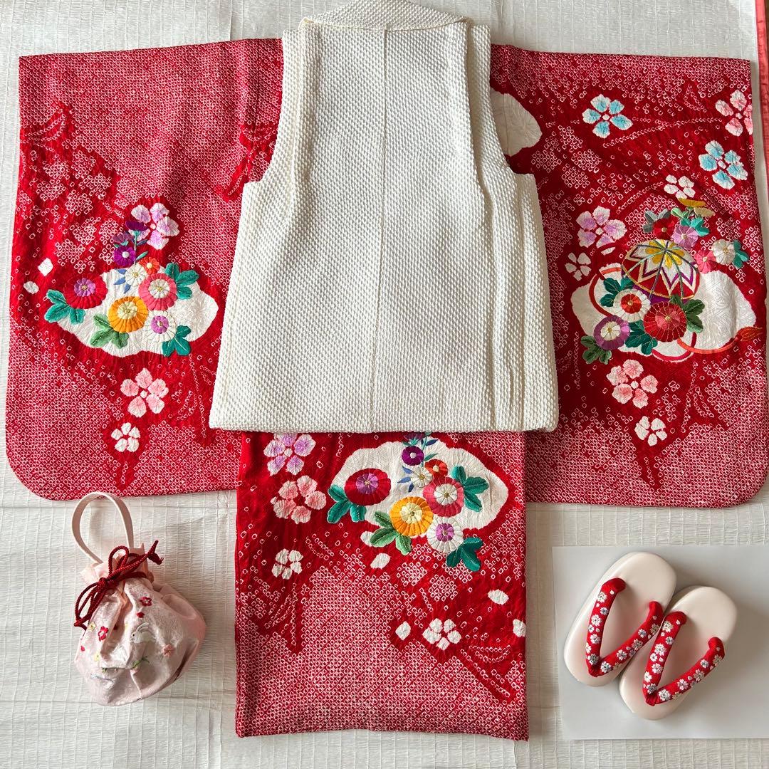 七五三 3歳 総絞り 着物 正絹 被布 三歳 赤 草履 753 金駒刺繍 赤白