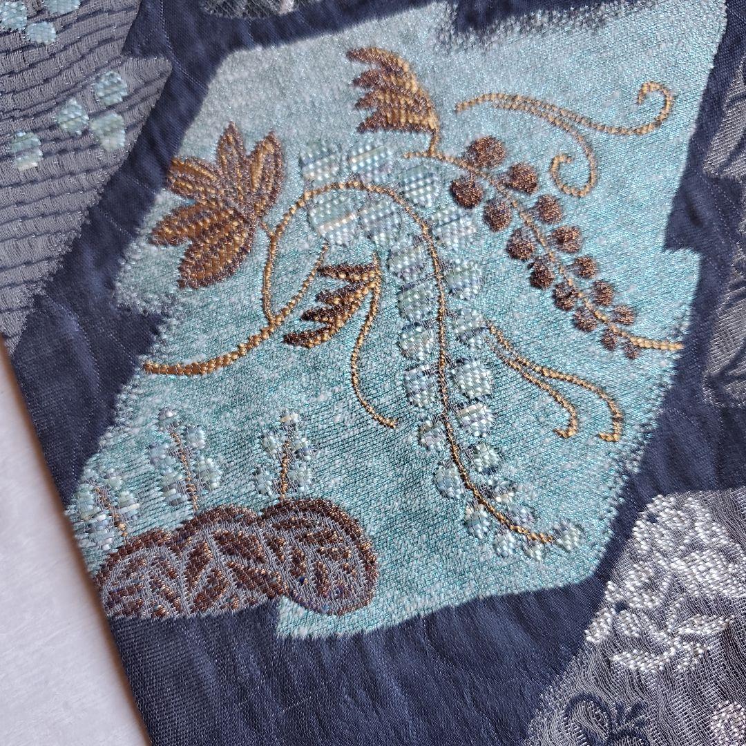 落ち着いたネイビーグレー　鳳凰と草花模様の袋帯