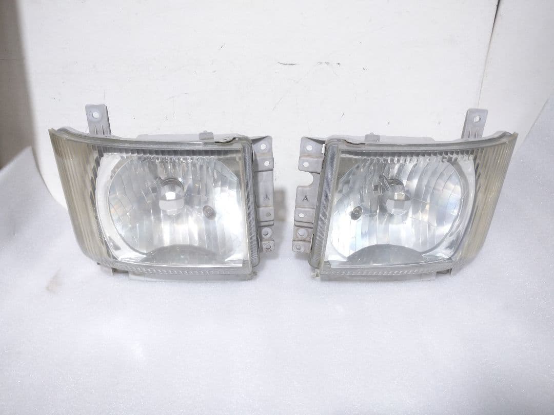 ISUZU！フォワード・エルフに！左右ヘッドライトセット！イスズ