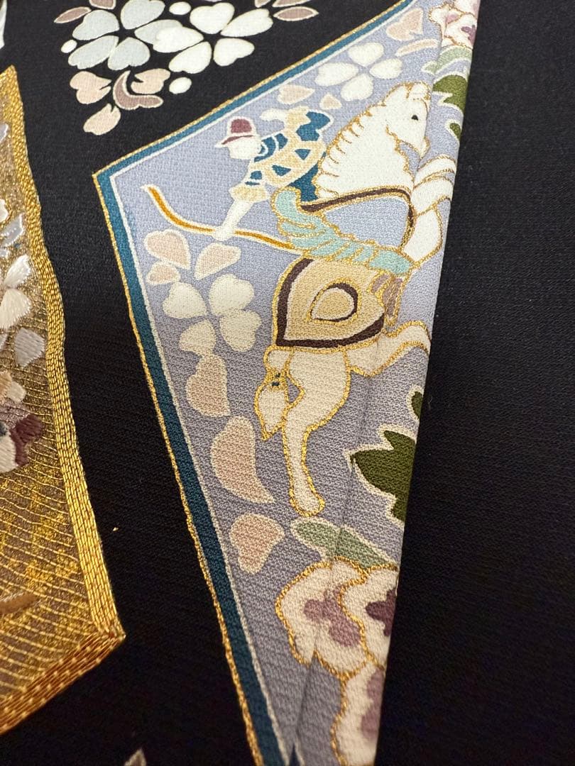 刺繍黒留袖しつけ付き北出与三郎本袋帯