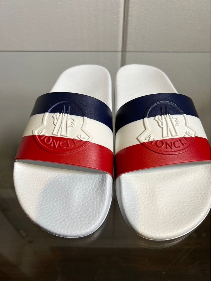 新品 MONCLER BASILEサンダル ホワイト