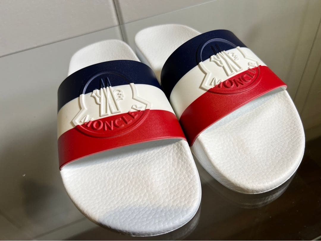 新品 MONCLER BASILEサンダル ホワイト
