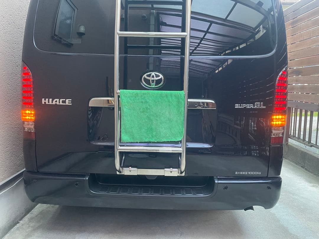 ハイエーステールランプヴァレンティ