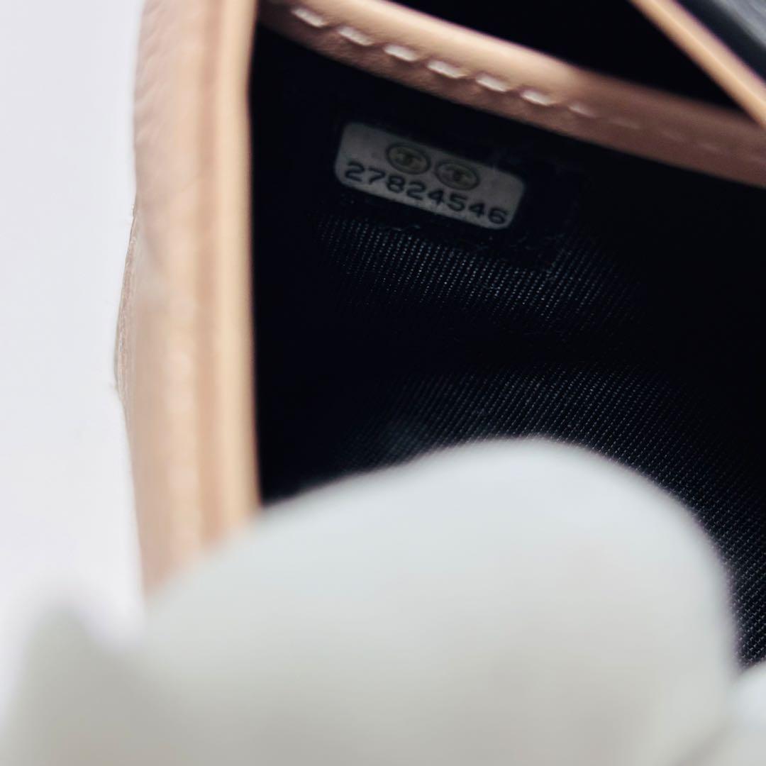 【美品】シャネルキャビアスキン　CCフィリグリー　長財布　カード・シールあり