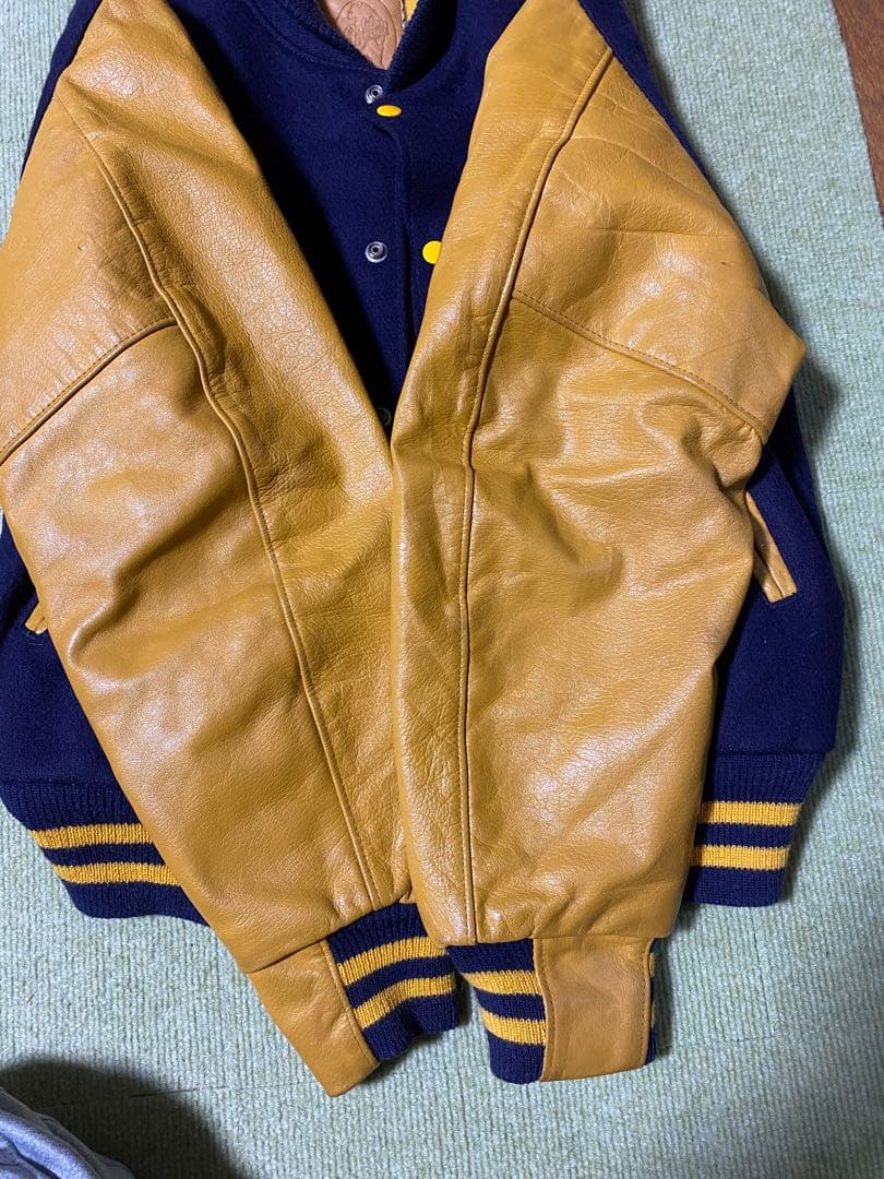 ゴールデンベア　スタジャン　80年代ビンテージ　ネイビー