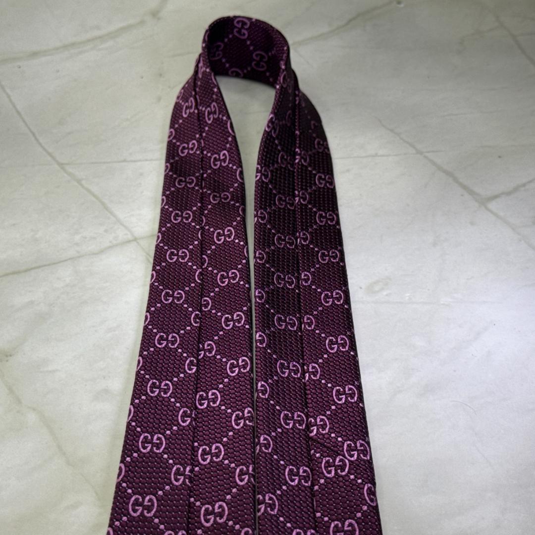 ☆即発 GUCCI GG柄 パープル シルクネクタイ 蜂タグ 艶感上質 極美品