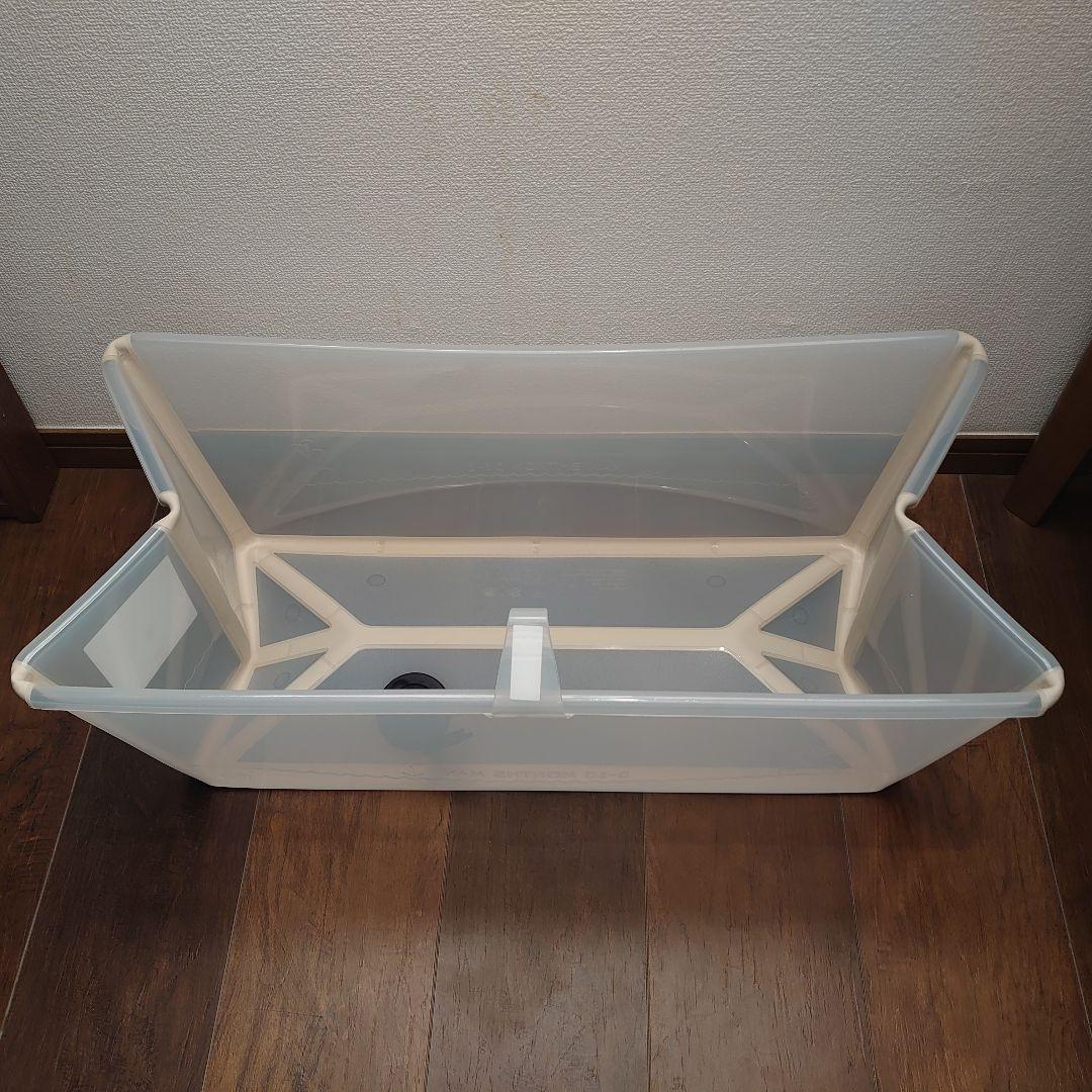 ストッケ　フレキシバスとバススタンド