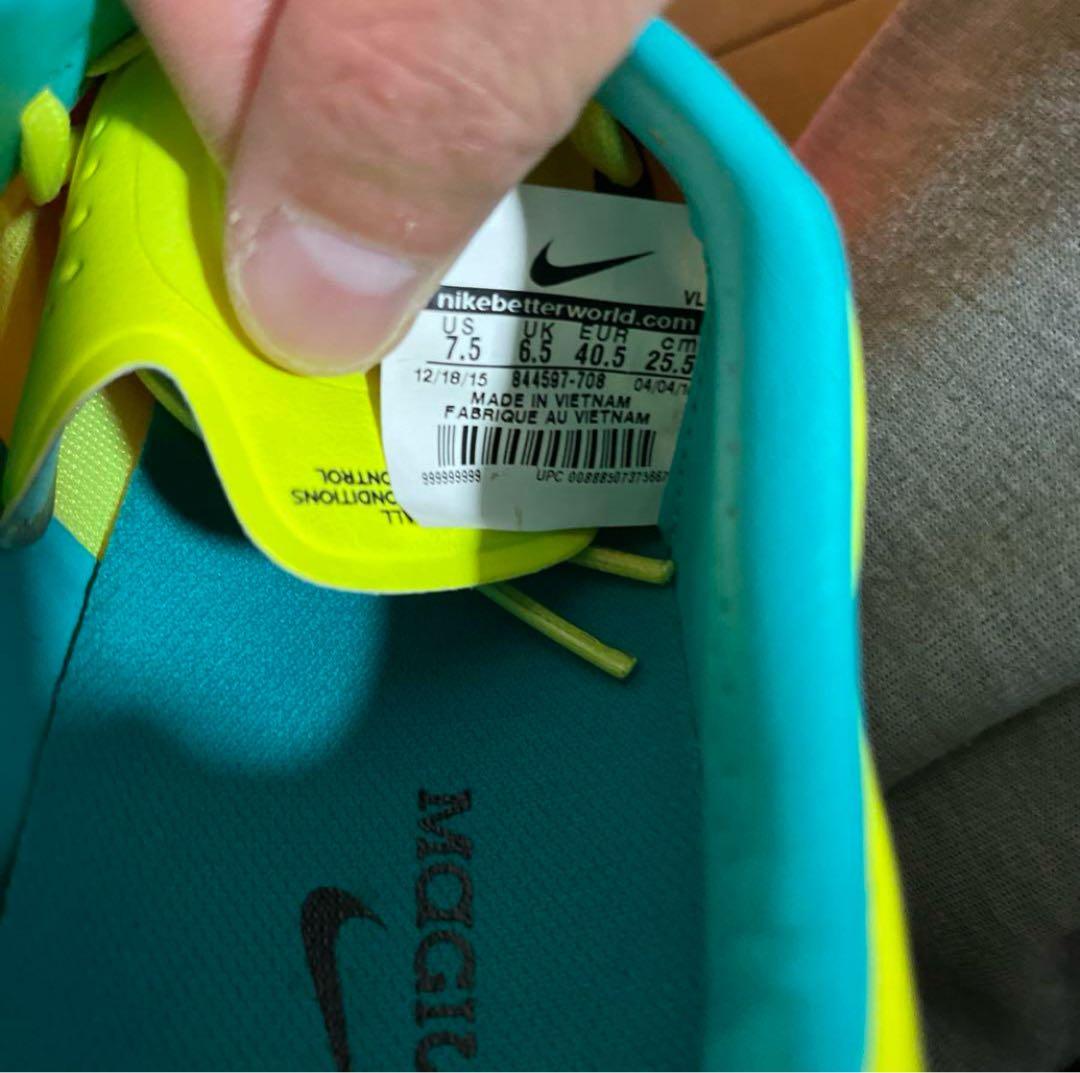 シューズ Magista Opus II SG-Pro Yellow Orange