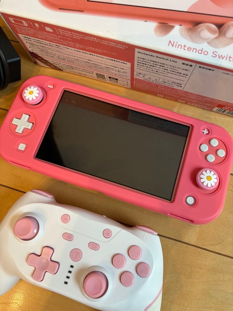 Nintendo Switch Lite ピンク 本体 美品 最終値下げ(^^)