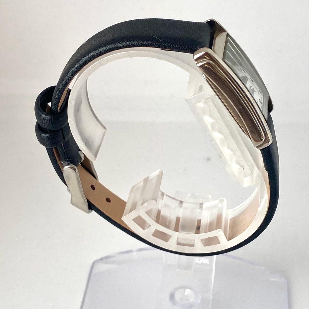 新品ベルト　バーバリー　レディース　腕時計　ポーズロゴ　シルバー