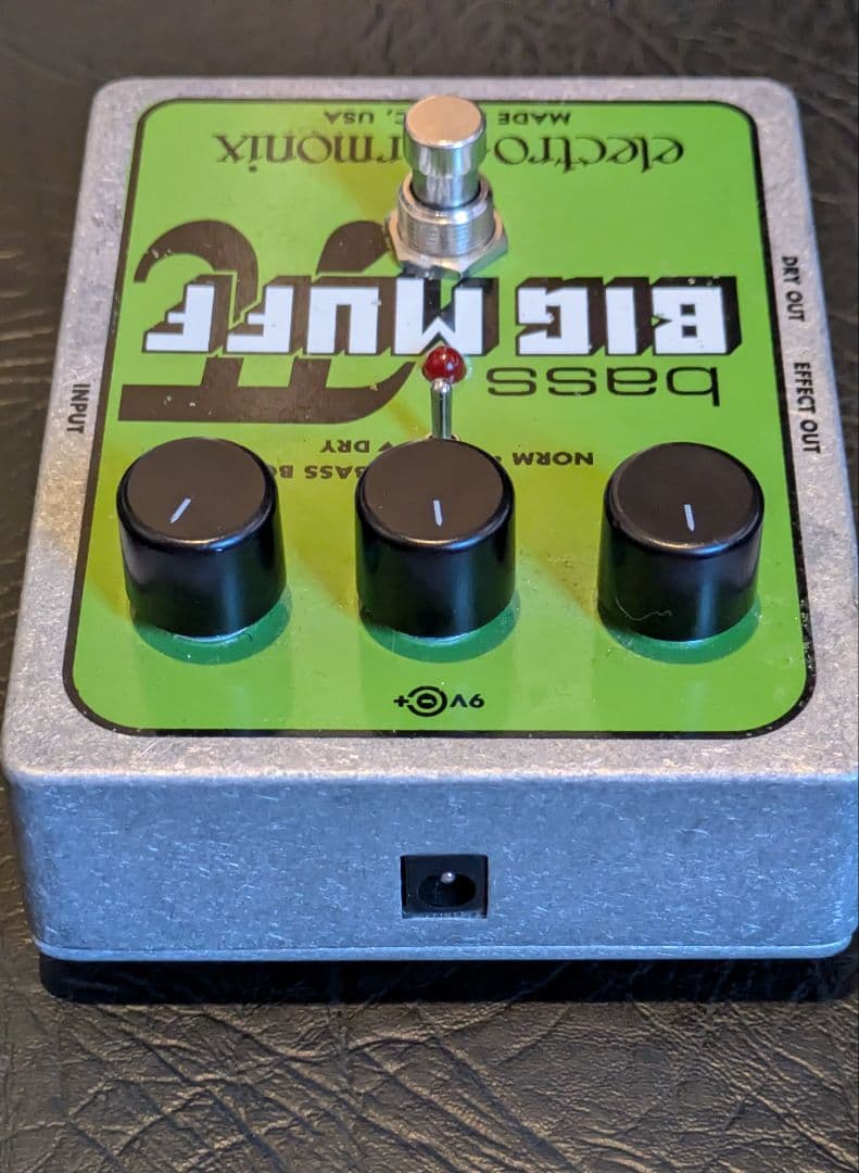 ベース ビッグマフ　BASS BIG MUFF エフェクター　ディストーション