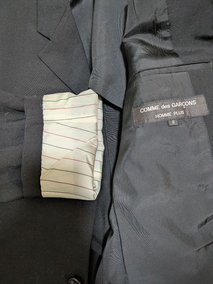 COMME des GARÇONS HOMME PLUS 4つ釦ブラックスーツ