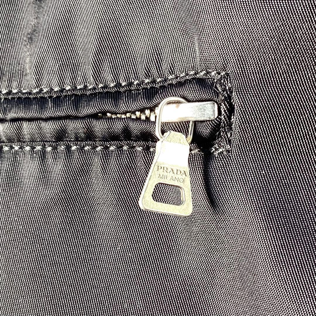 PRADA プラダ　ブルゾン　ジャンパー　ナイロン　ブラック