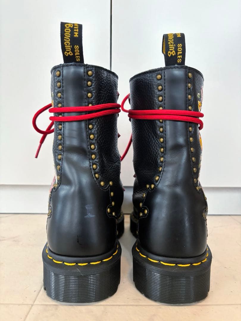 Dr.Martens★ドクターマーチン★NYBERG刺繍8ホール★25cm