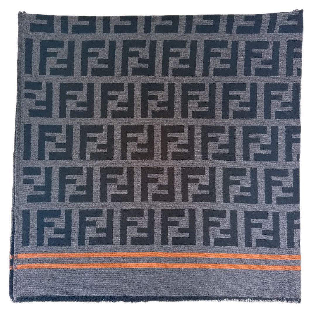 フェンディ FENDI ズッカ柄 ポンチョ ストール ケープ グレー ブラック