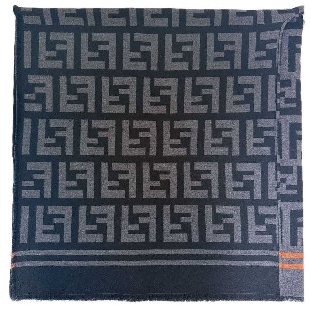 フェンディ FENDI ズッカ柄 ポンチョ ストール ケープ グレー ブラック