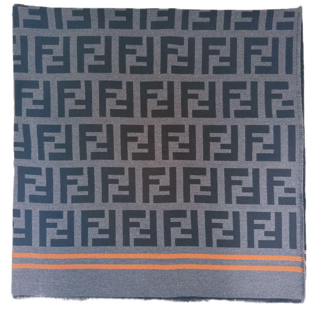 フェンディ FENDI ズッカ柄 ポンチョ ストール ケープ グレー ブラック