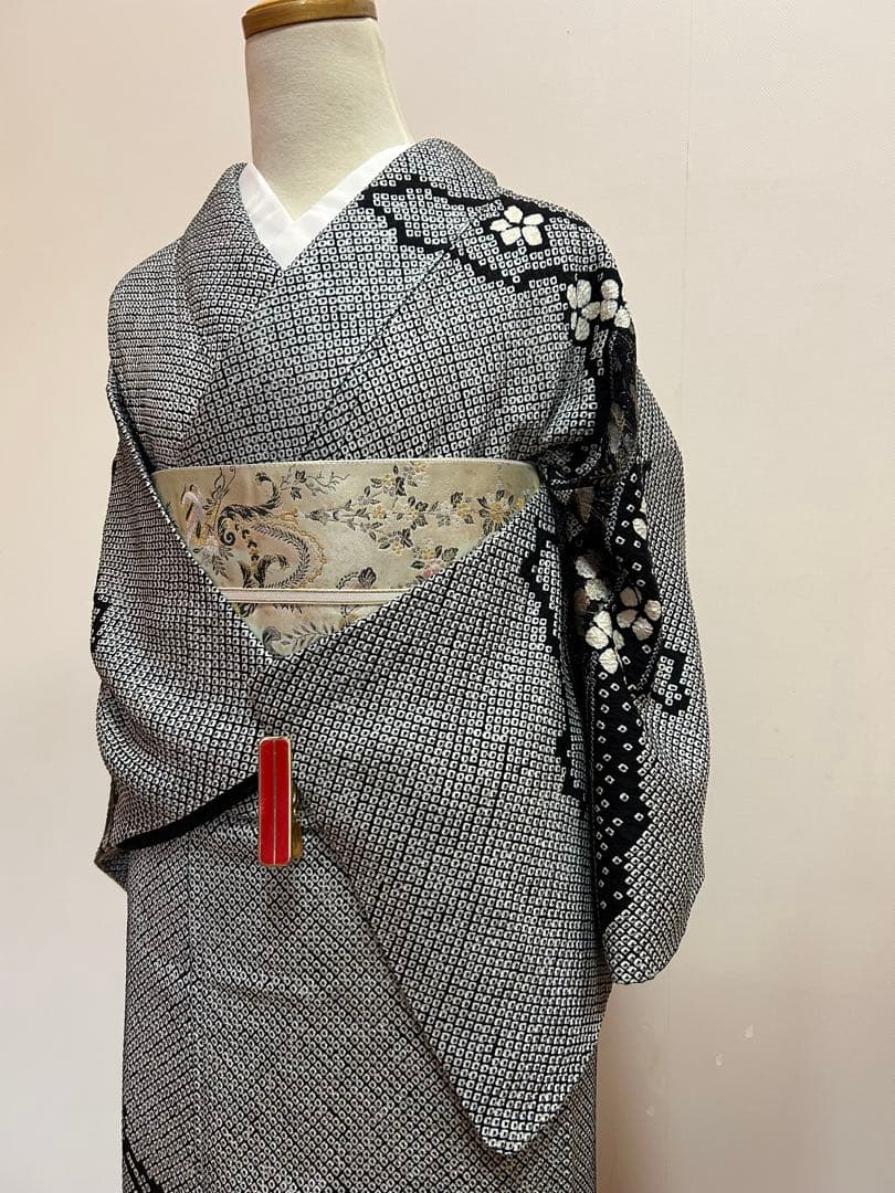 総絞り　訪問着