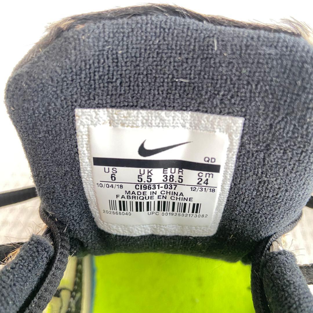 美品 NIKE M2K Tekno Animal Pack アニマル柄 24cm