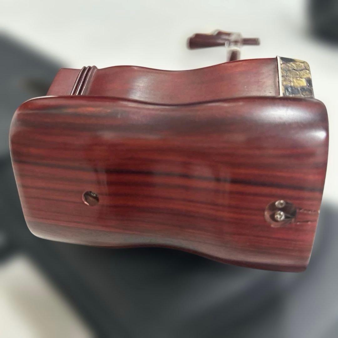 ホ*チ様 中国 弦楽器 二胡 ハードケース付 弓 他 付属品 セット