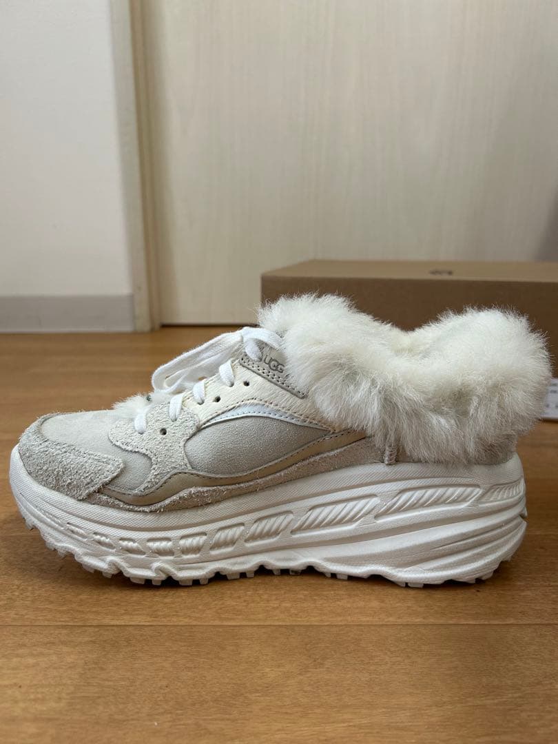 UGG スニーカー ファー　CA805 X Bears