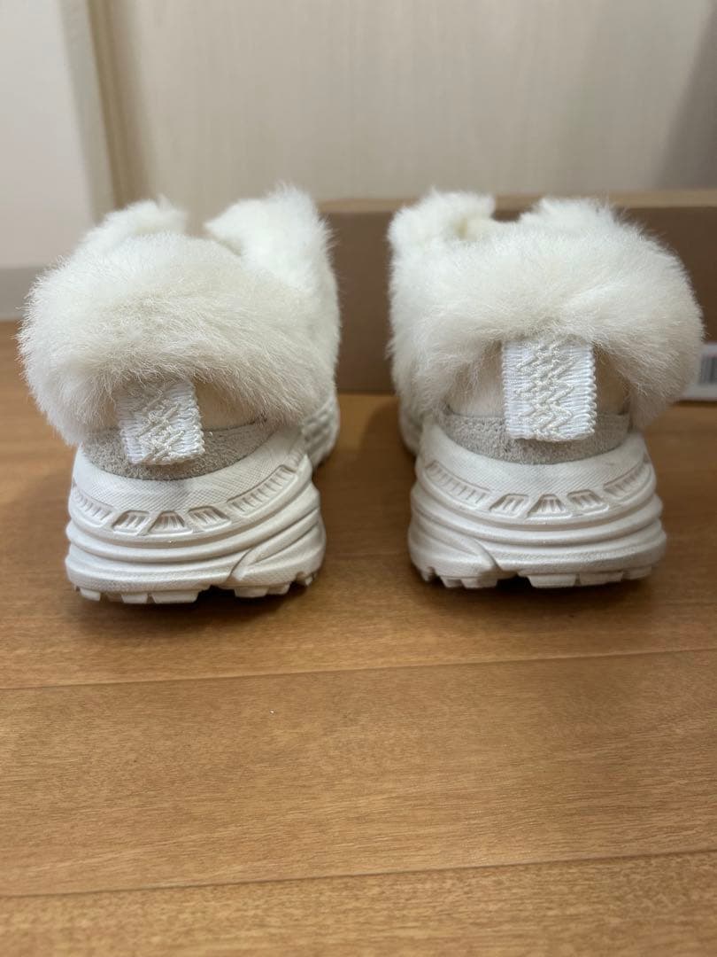 UGG スニーカー ファー　CA805 X Bears