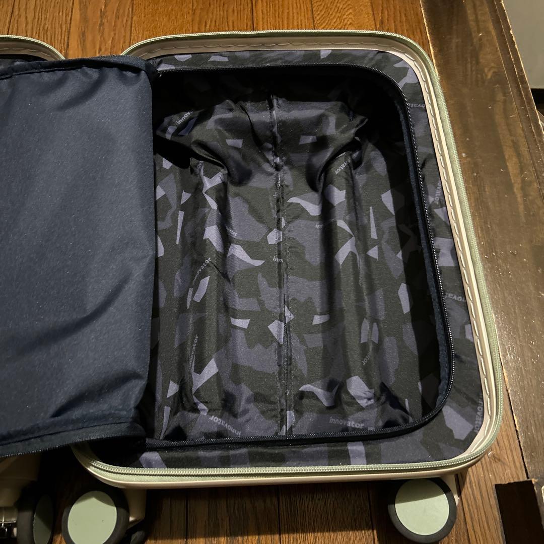 イノベーター キャリーバック　スーツケース 21L 機内持込OK