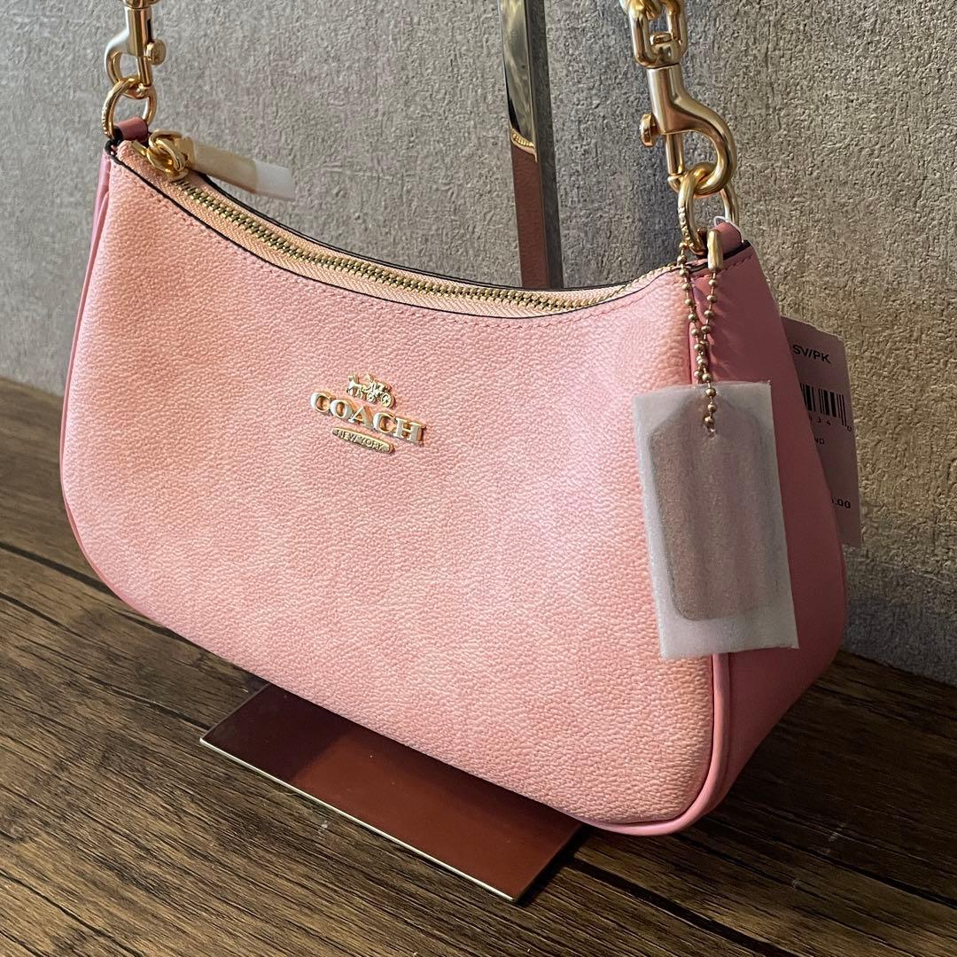 COACH　コーチ　テリ　ショルダーバッグ　シグネチャー　未使用　@