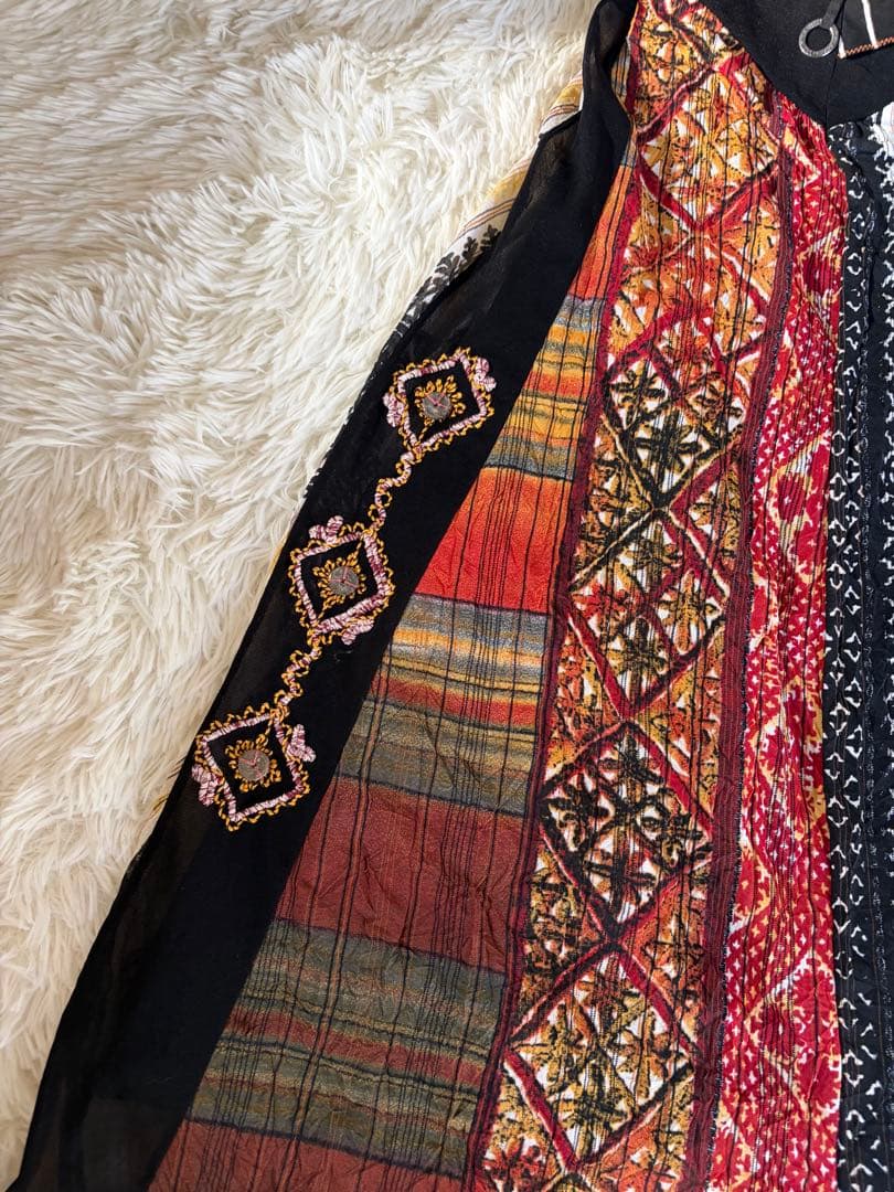 希少♡SAVE THE QUEEN セレブワンピース イタリア製　総柄　刺繍