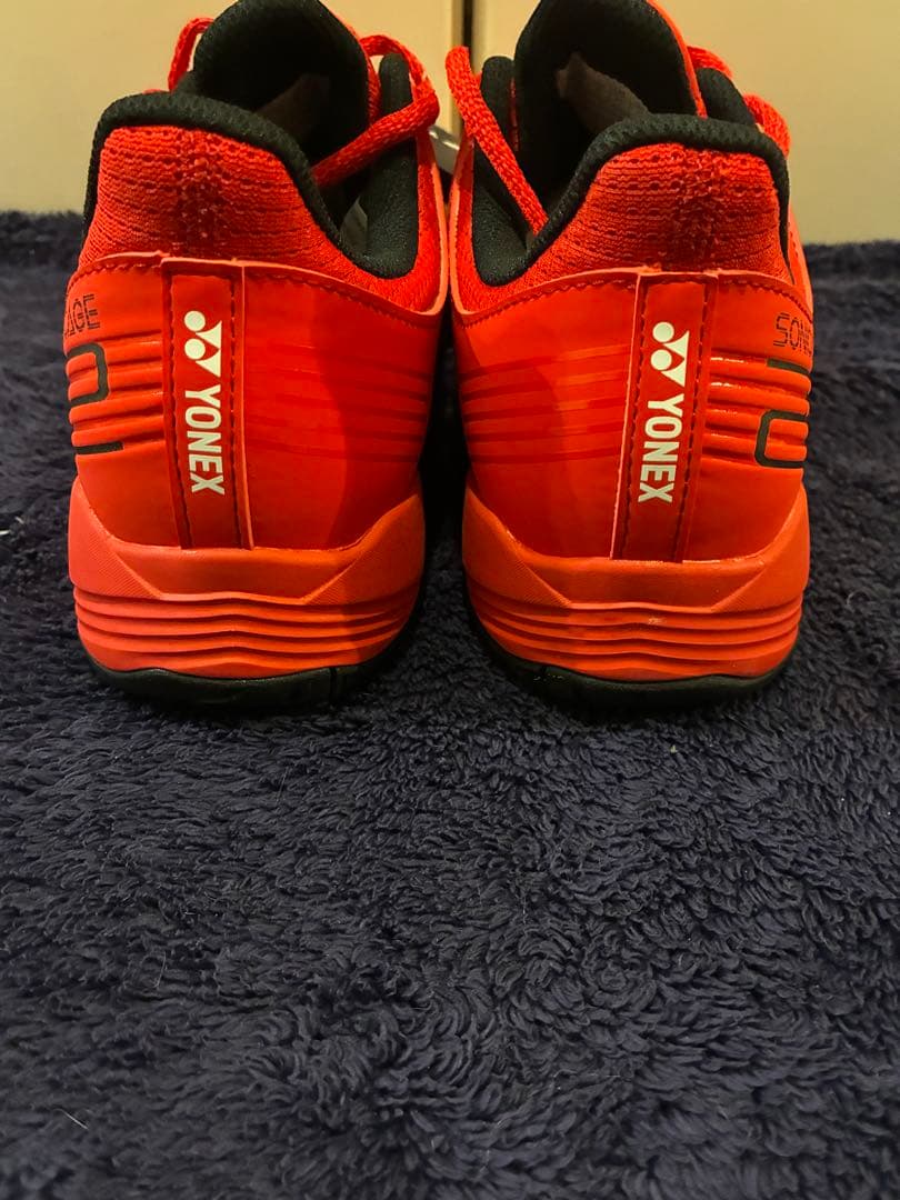極美品YONEX POWER CUSHION SONICAGE2 赤 26.5