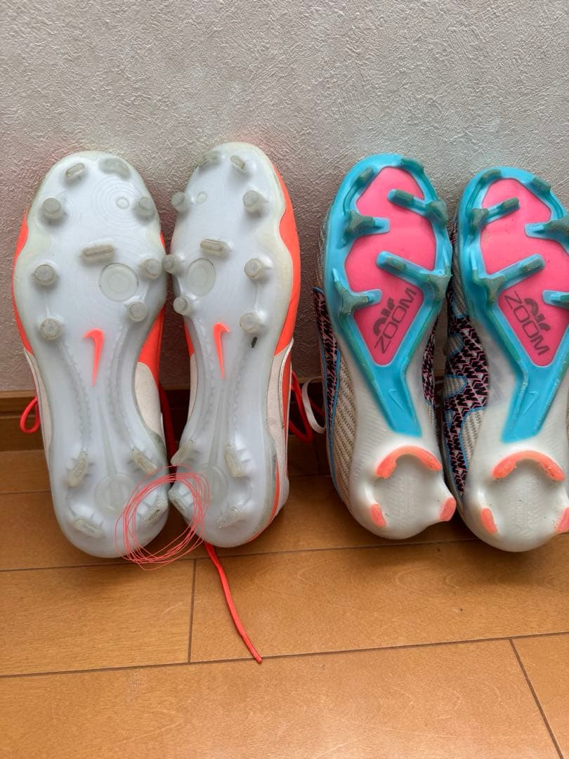 ナイキティエンポ10FGマーキュリアル15FG 2足とも26.0 センチ