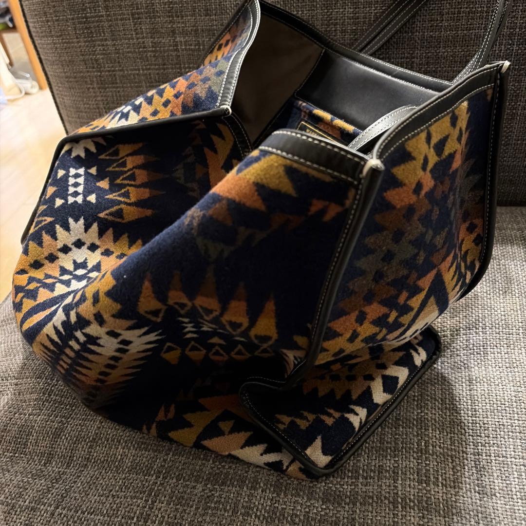 バッグ A VACATION TANK PENDLETON