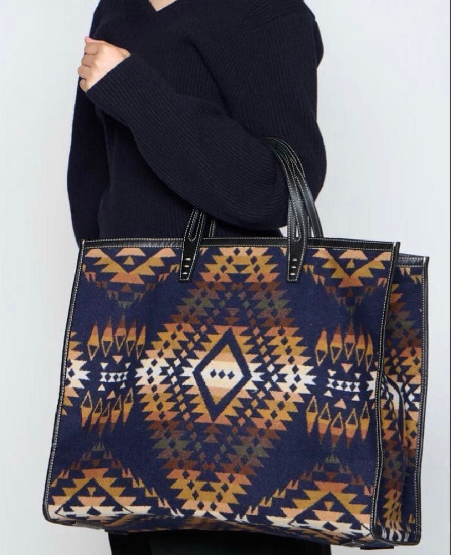 バッグ A VACATION TANK PENDLETON