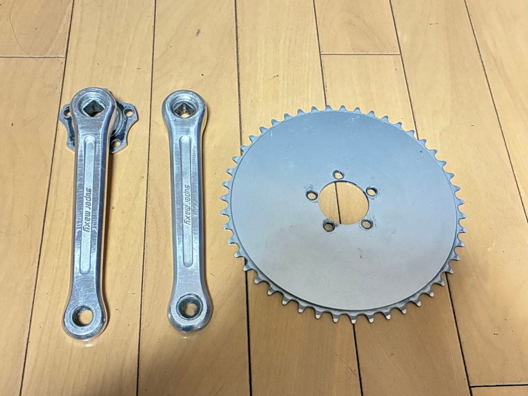 スギノ スーパーマキシィ　パターンレスチェーンリング 47t