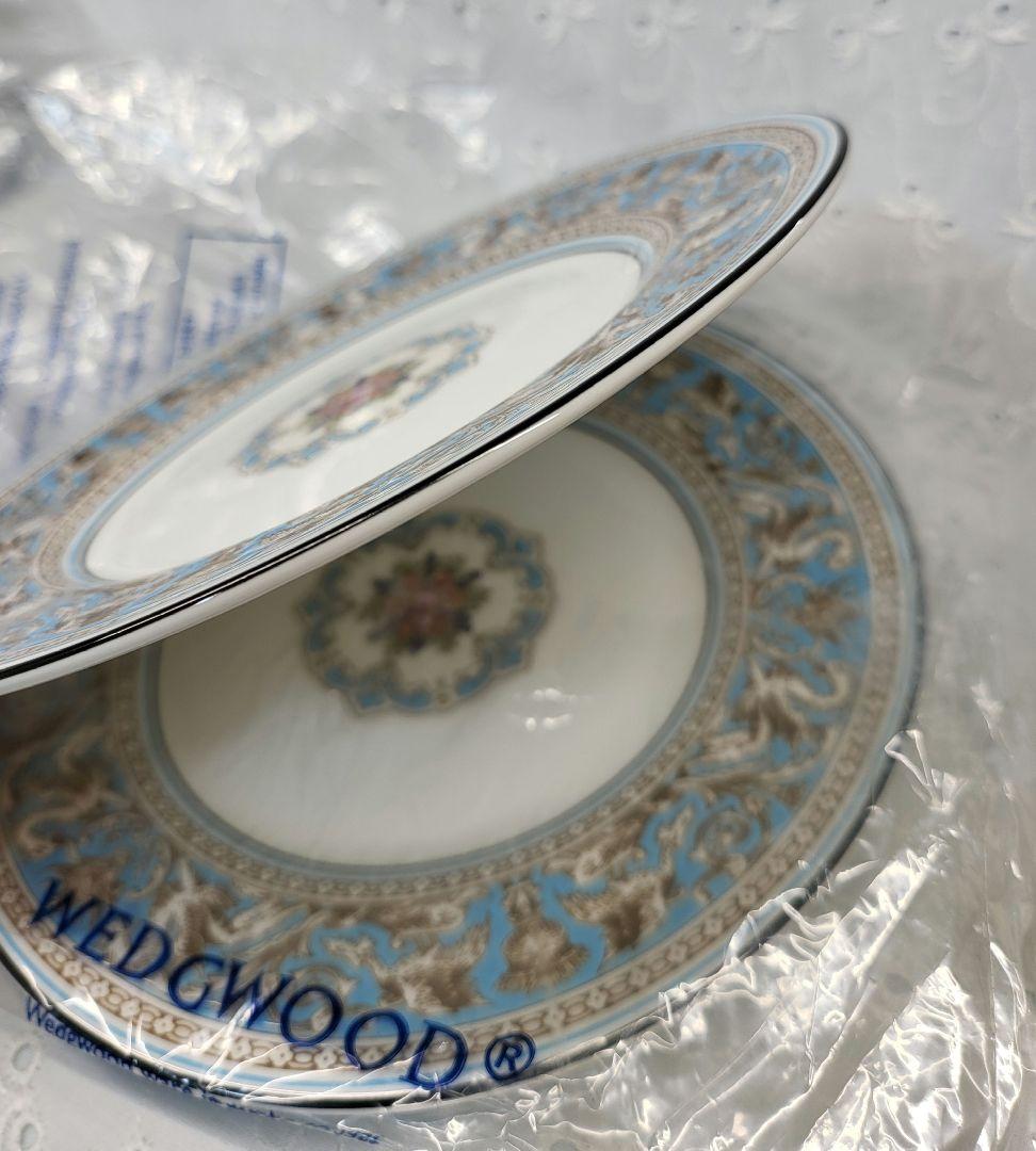 2枚✨未使用✨ウエッジウッド フロレンティーンターコイズ プレート 皿②