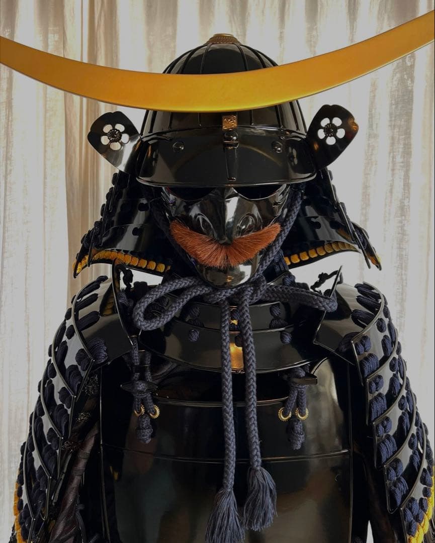 新品同様美品！『薩摩国住光忍十一代作』日本 甲冑 当世具足『 鎧 一式』 等身大