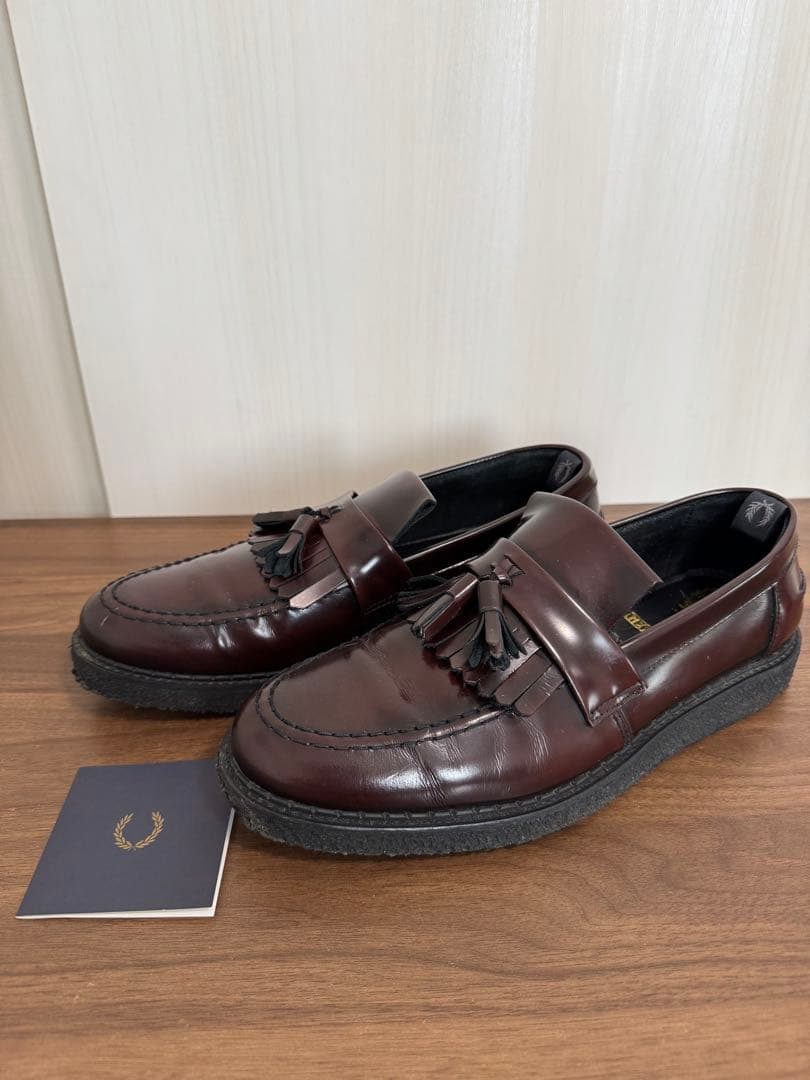 FRED PERRY×E COXタッセルローファー