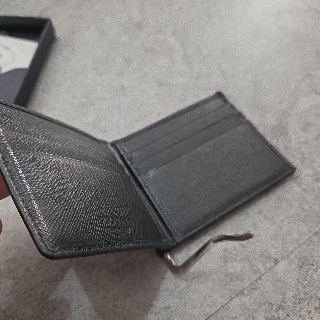 PRADA ブラックレザー マネークリップ