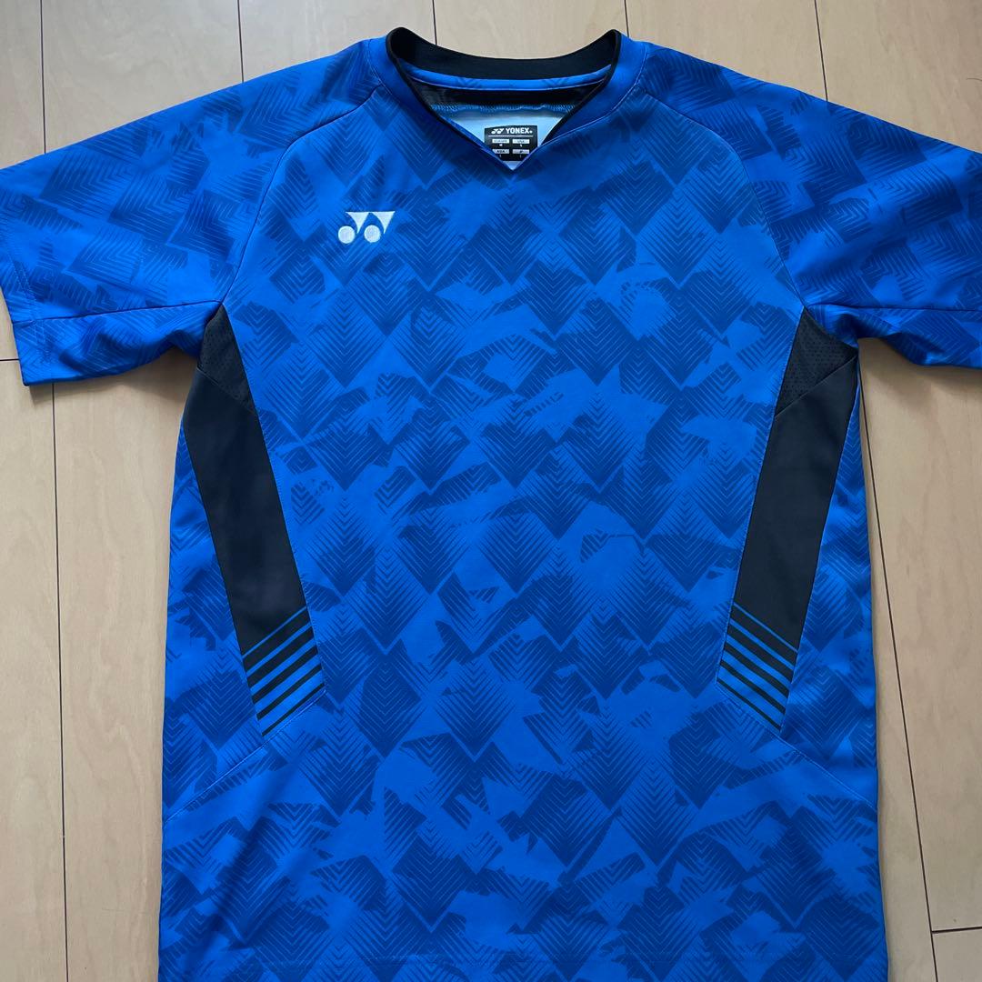 ヨネックス　ゲームシャツ　Lサイズ