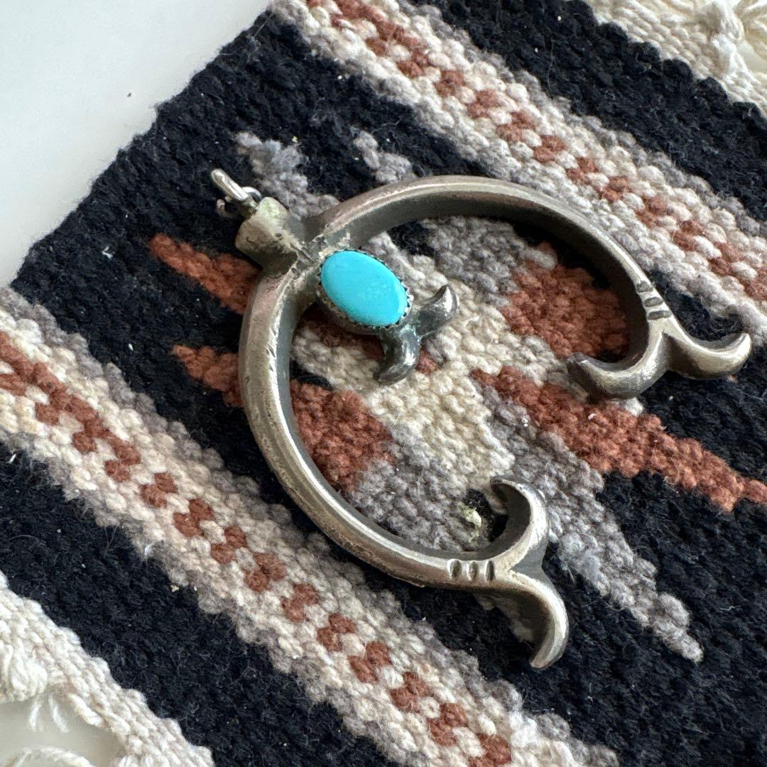 インディアンjewelry ナバホvintageナジャ　大ぶり！！